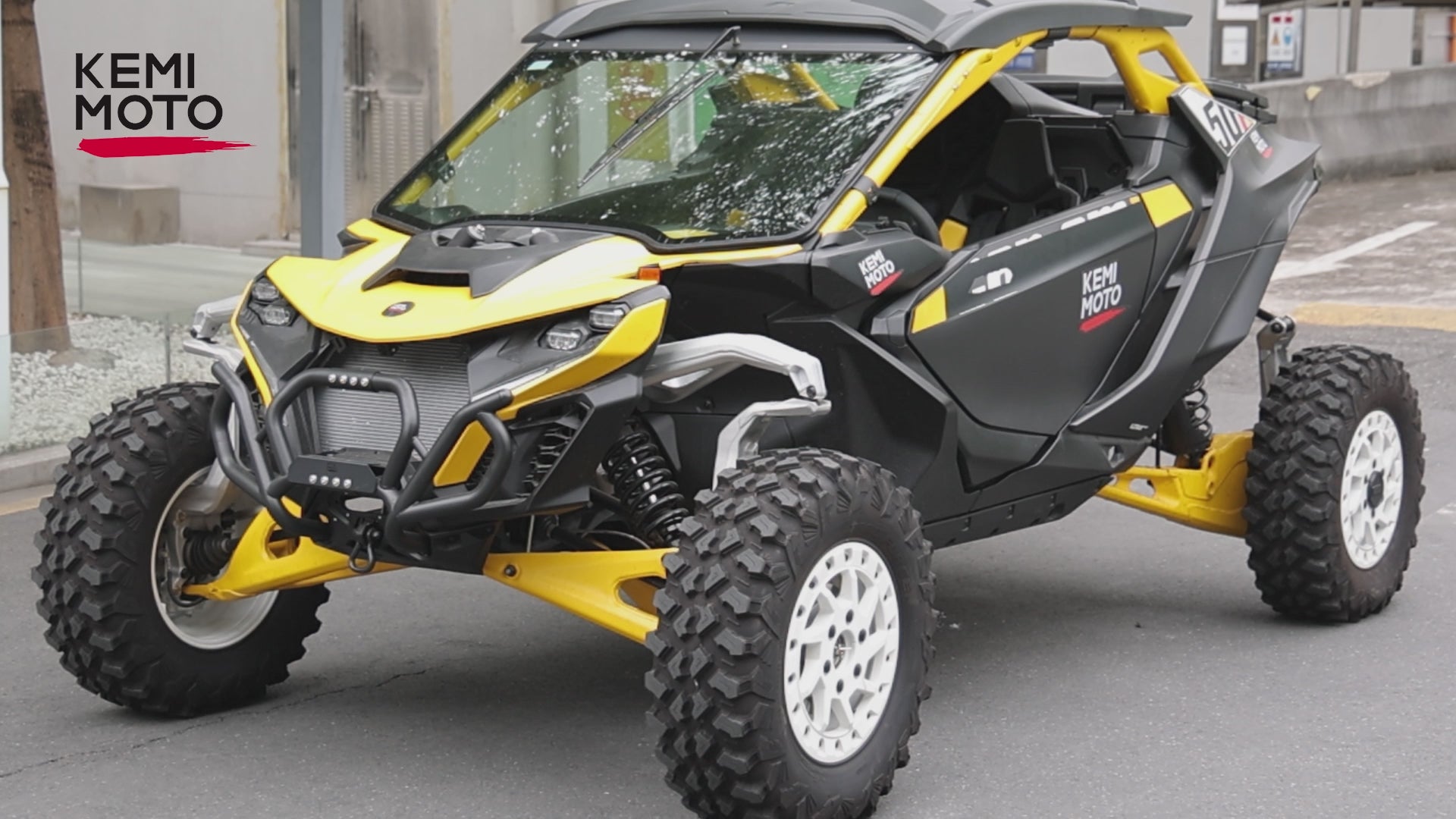 DOT Approved Full Glass Windshield for Can-Am Maverick R / RS / Max 2024–2026 with Wiper